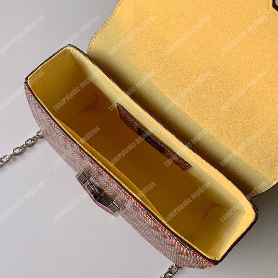 LV Twist MM Monogram LV Pop Rouge