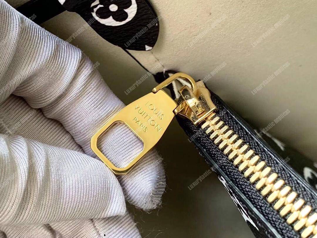 LV Jungle NéoNoé Monogram Canvas Ivory