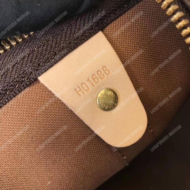 LV Keepall Bandouliere 50 Monogram