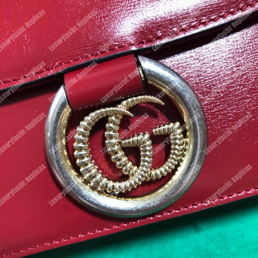 G*u*i small leather shoulder bag red