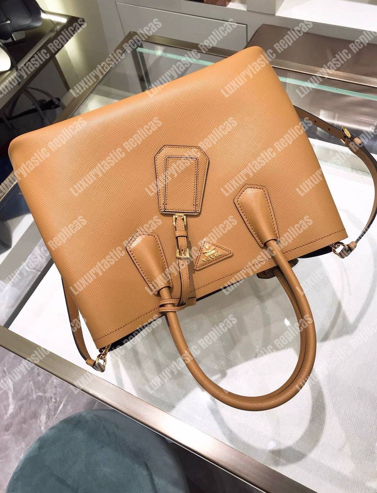 Pra*a double medium bag brown