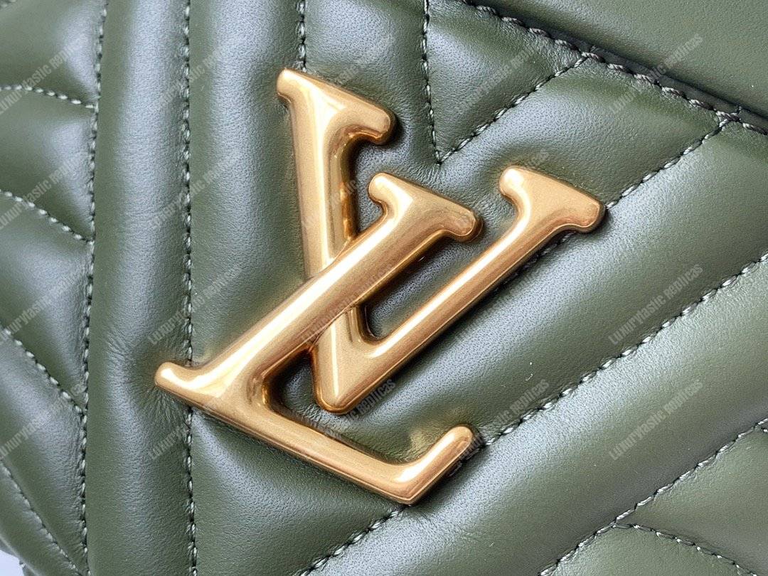 LV New Wave Bumbag Khaki