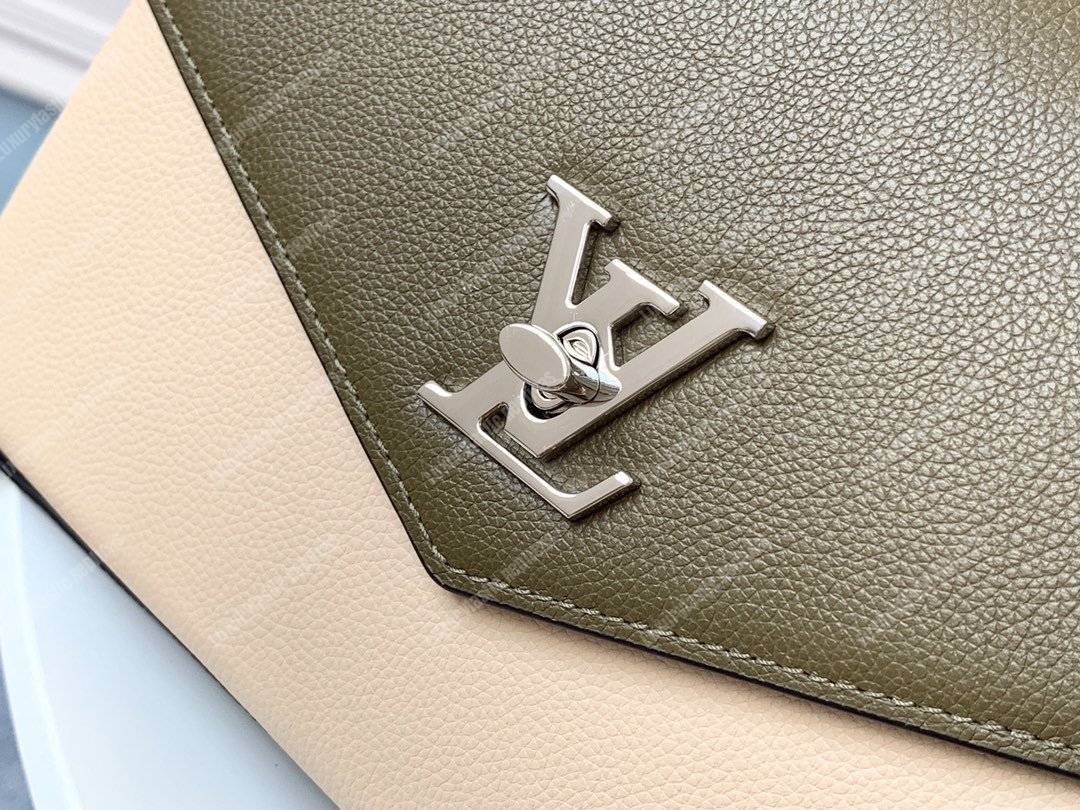 LV MyLockMe Laurier Toffee Latte Black