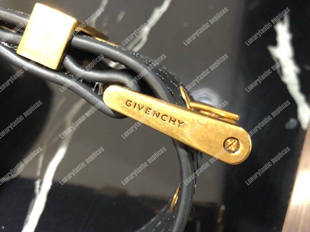 Givenchy ID Bum Bag In Leather Black