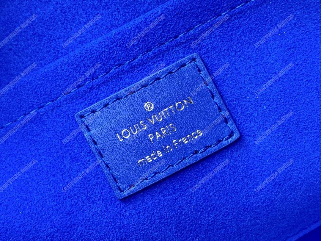 LV New Wave Camera Bag Bleu Neon