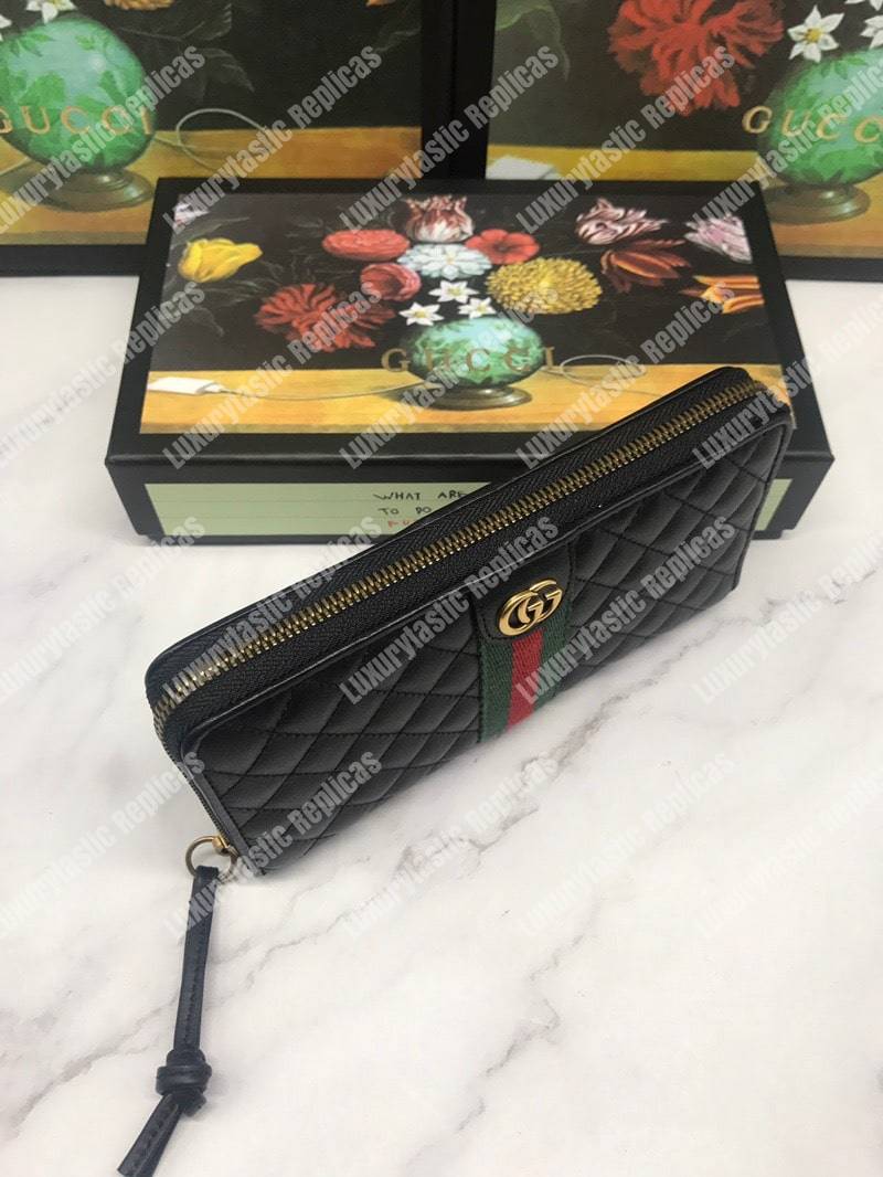 G*u*i leather zip around with double g black