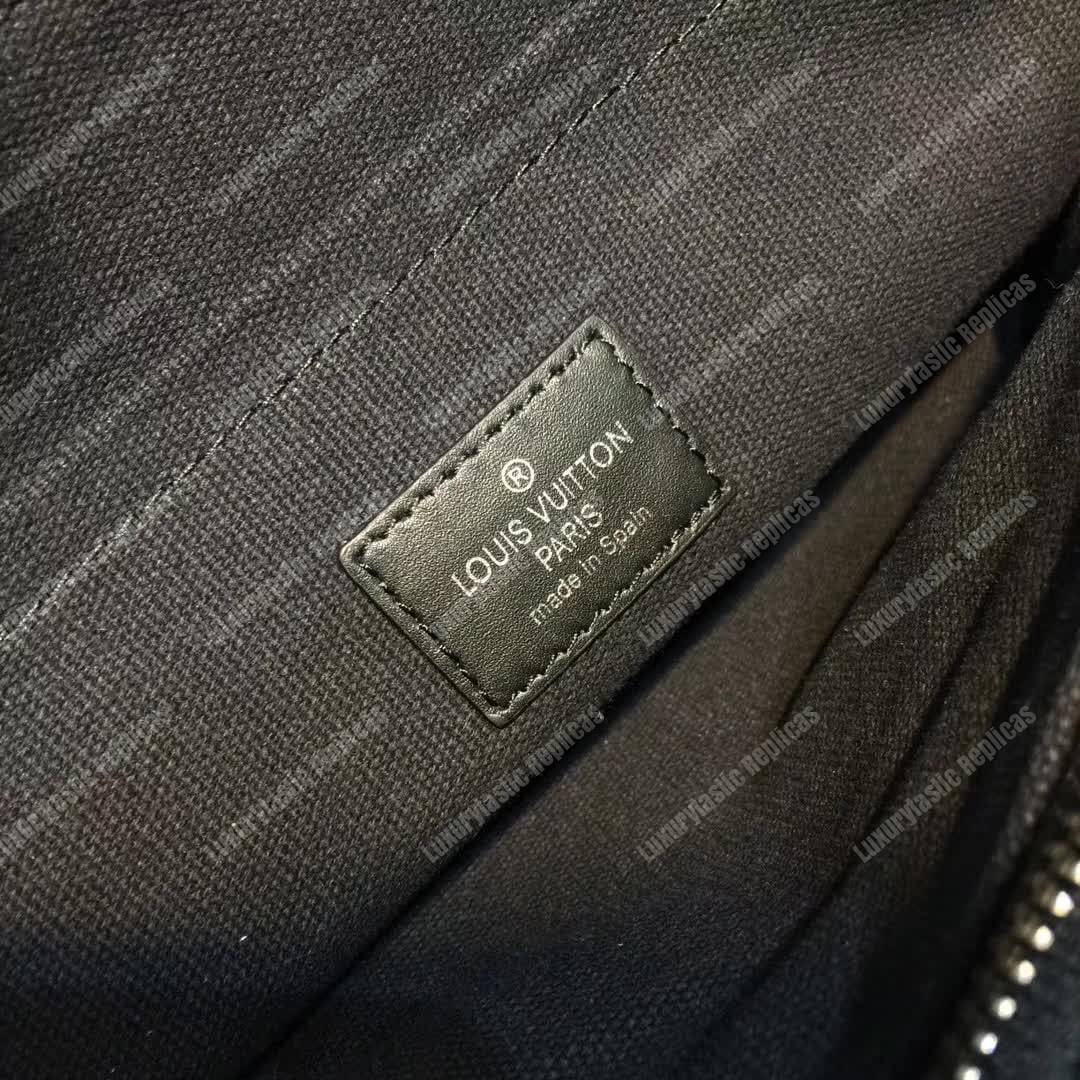 LV Canyon Messenger PM Utah Leather Bleu Marine
