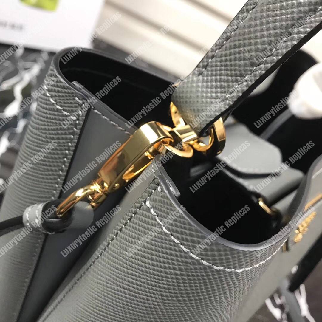 Pra*a panier medium bag grey