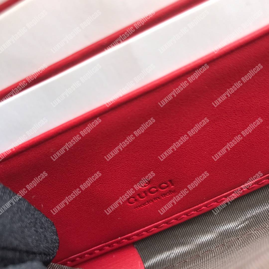 G*u*i signature zip around leather wallet red