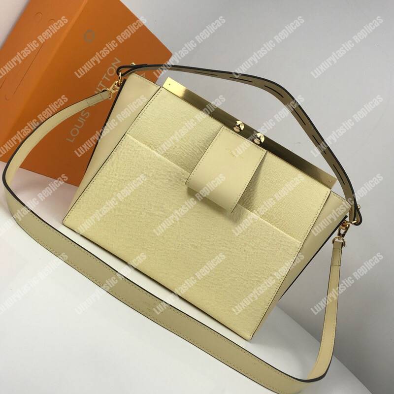 LV City Frame Taiga Banane