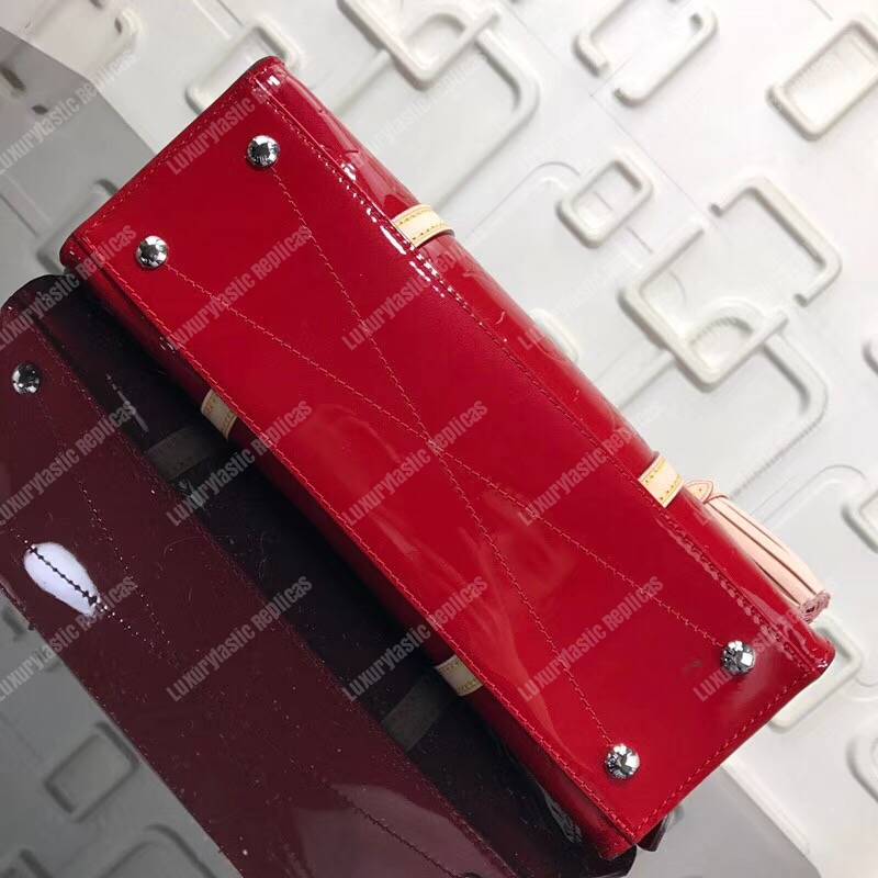 LV Monogram Vernis Neo Triangle Bag Red