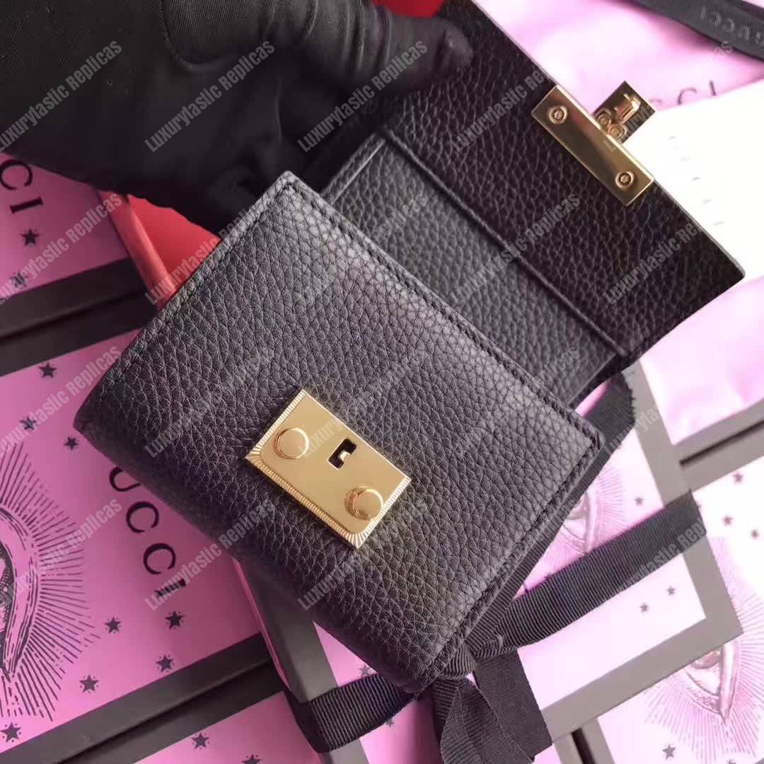 G*u*i padlock wallet black