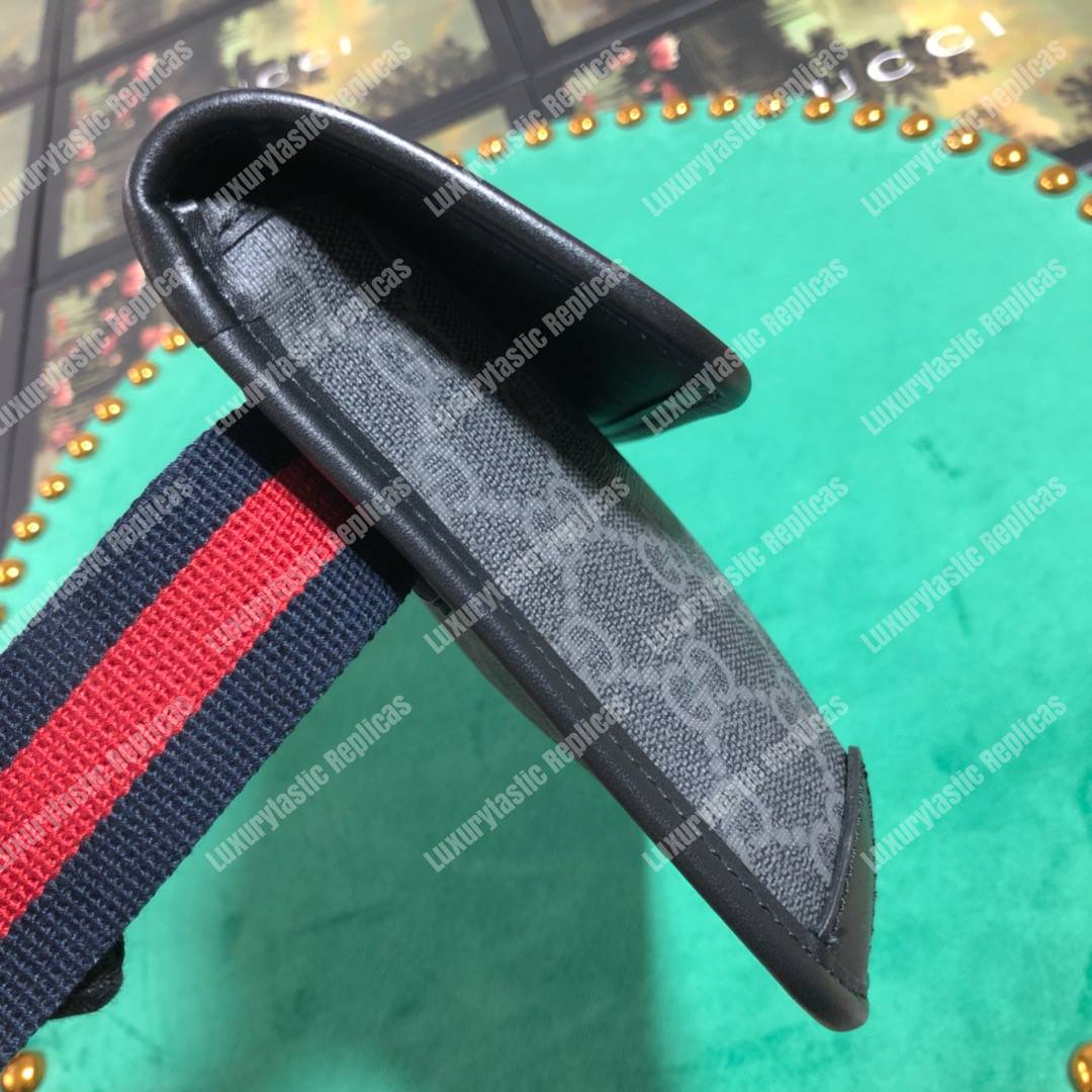 G*u*i gg sup*e black flap belt bag