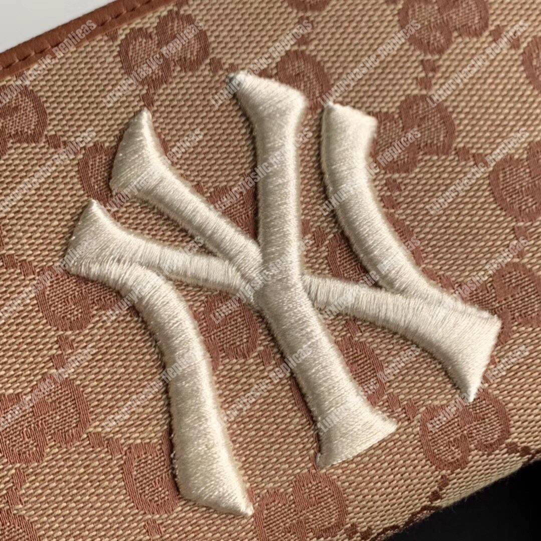 G*u*i original gg zip around wallet with new york yankees patch™