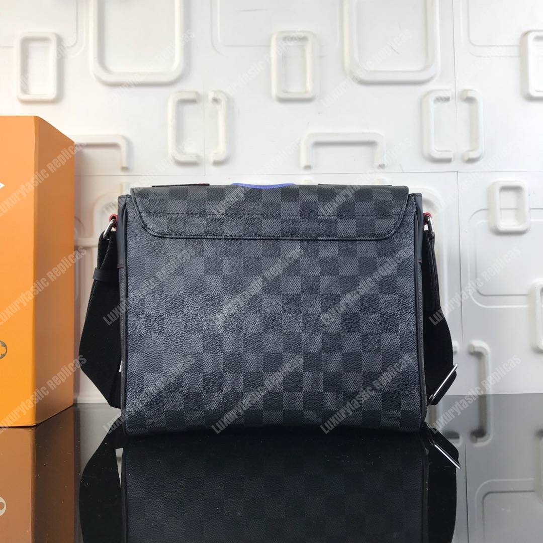 LV District Messenger PM Damier Graphite Canvas Alps