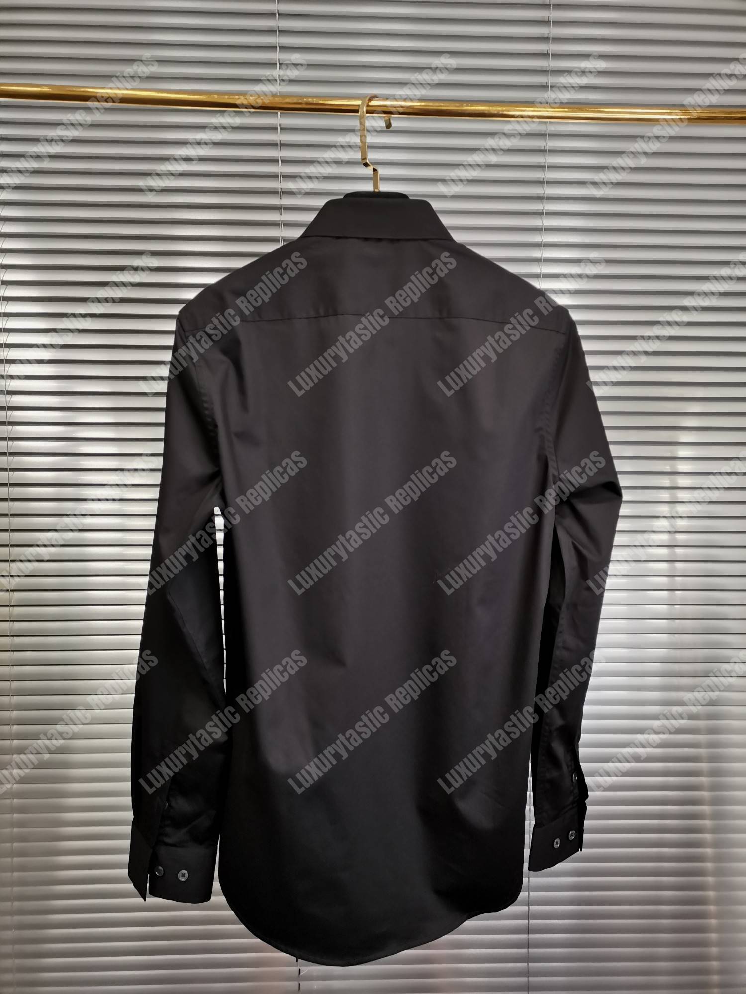 lv l**is V*t*n staples edition dna shirt black