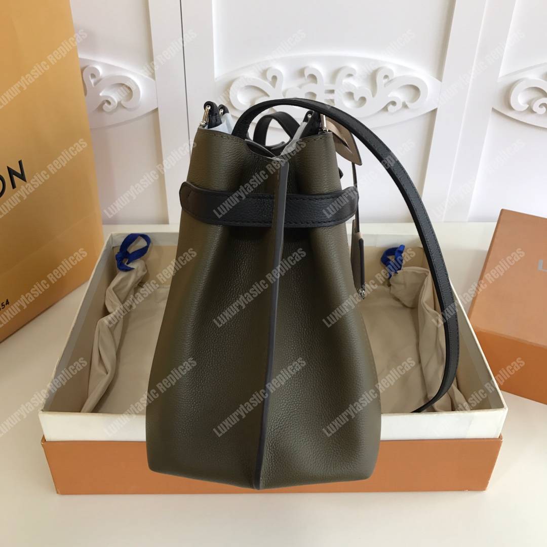 LV Lockme Day Laurier Toffee Latte Black