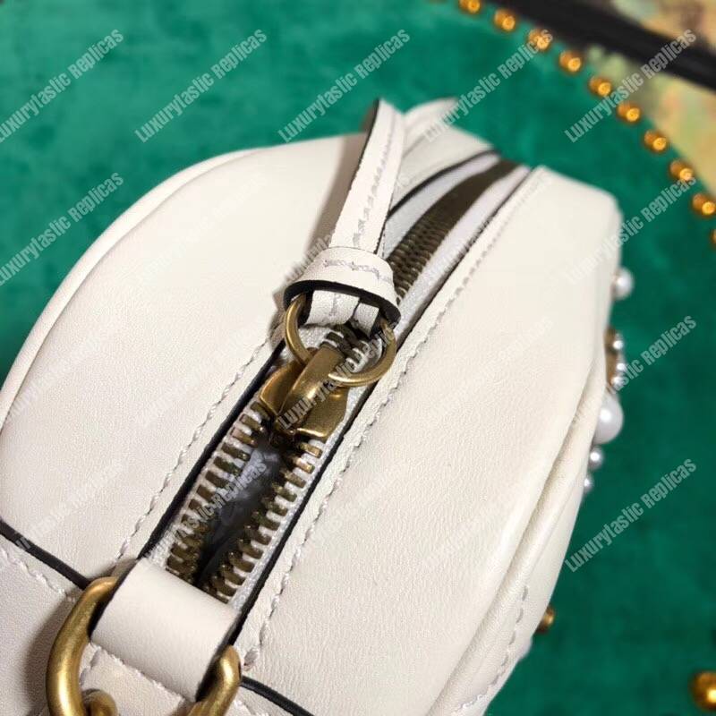 G*u*i gg marmont small matelassé shoulder bag with pearls white