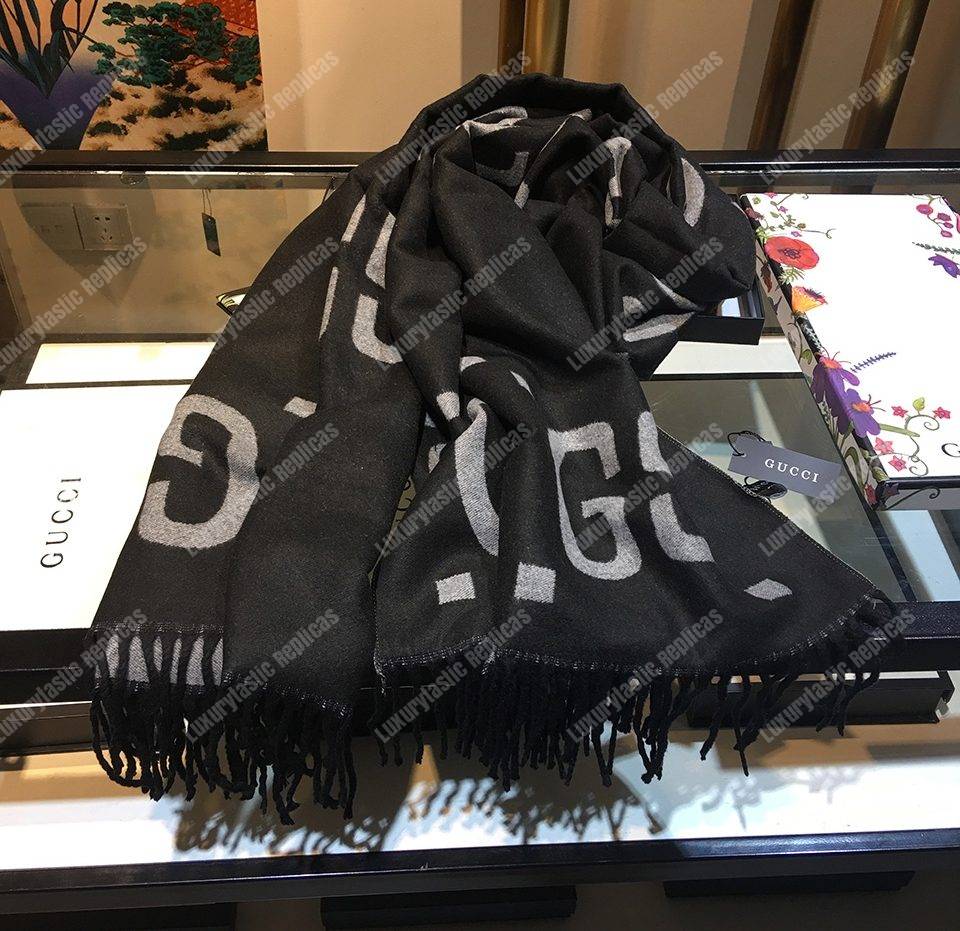G*u*i gg jacquard wool silk scarf light grey & black