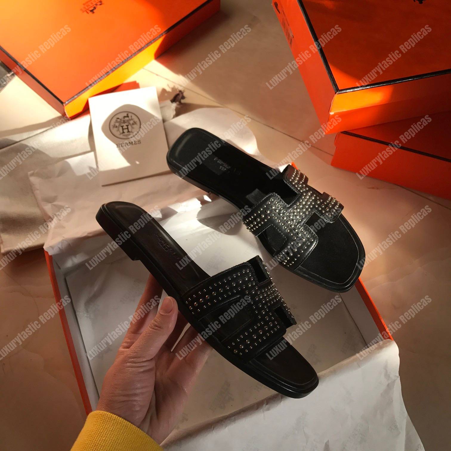 H**mes oran sandal full stud black