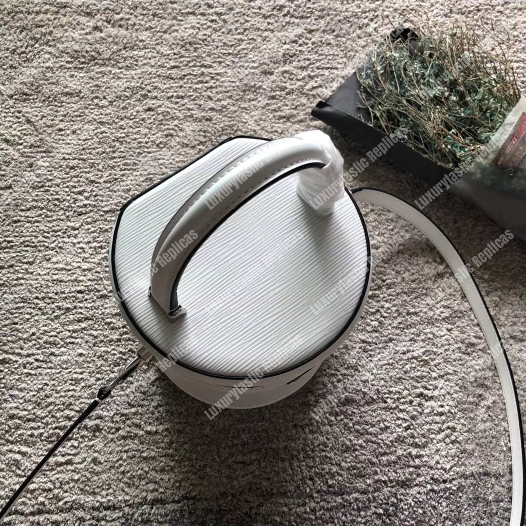 LV Cannes Epi Leather Banane