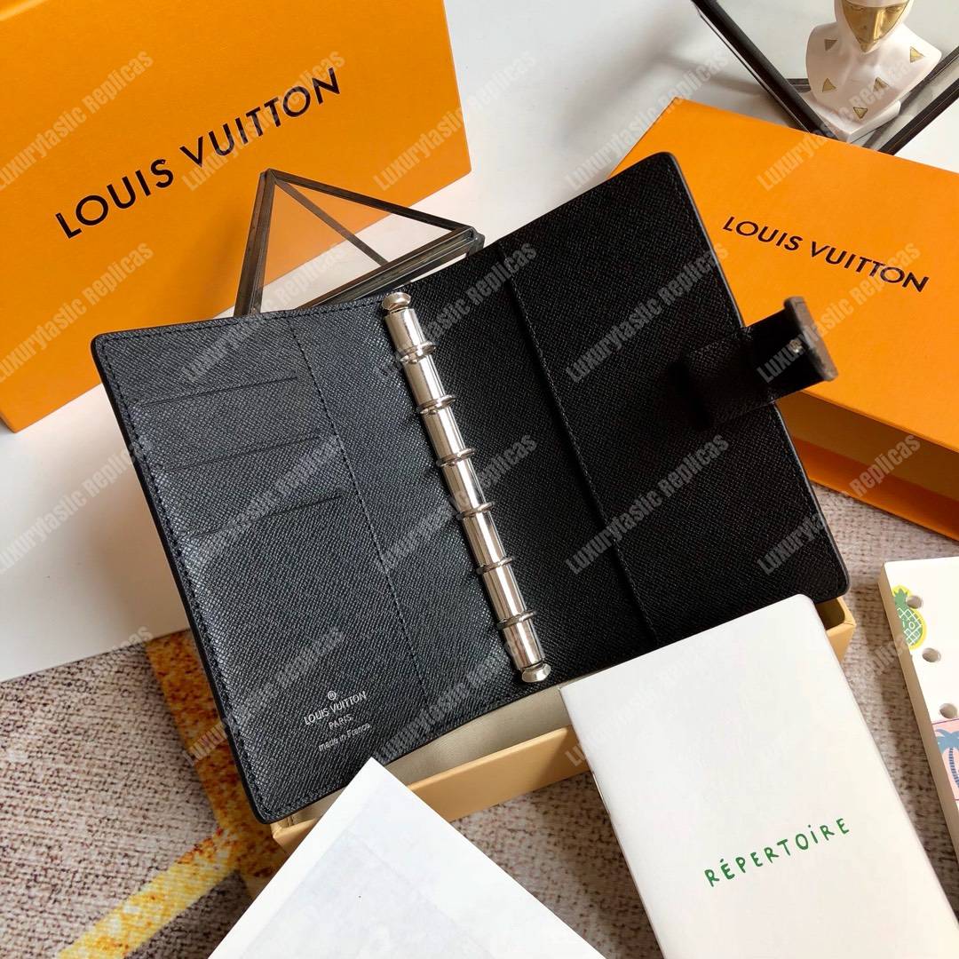 LV Small Ring Agenda Cover Taiga Leather