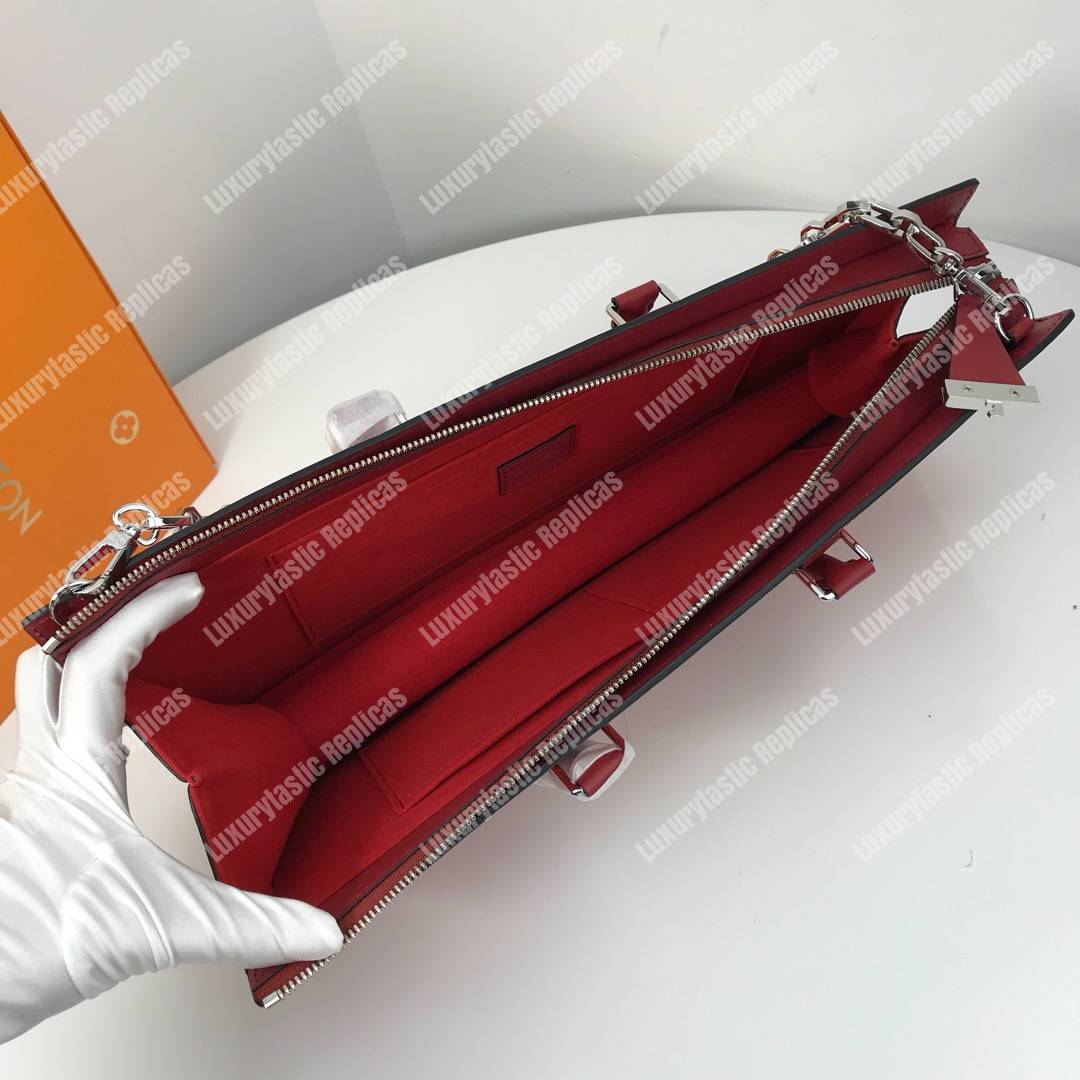 LV Epi Sac Tricot Bag Rubis