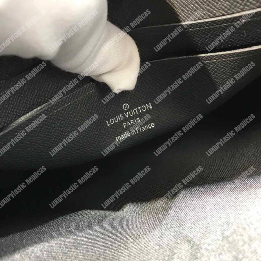 LV Pochette Voyage MM Damier Graphite Pixel