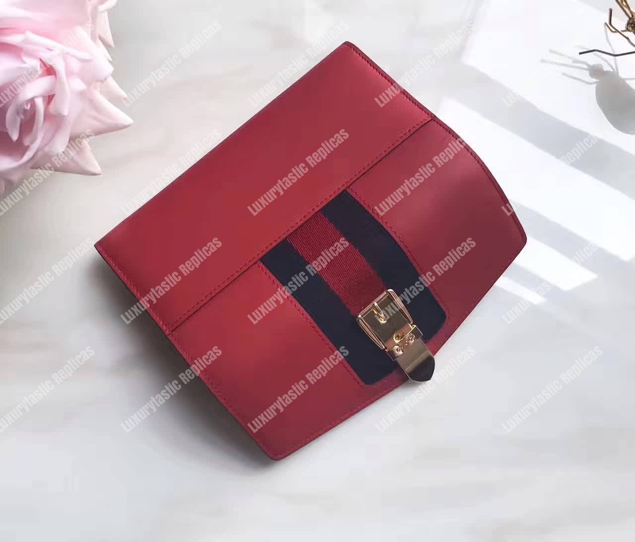 G*u*i sylvie leather continental wallet hibiscus red