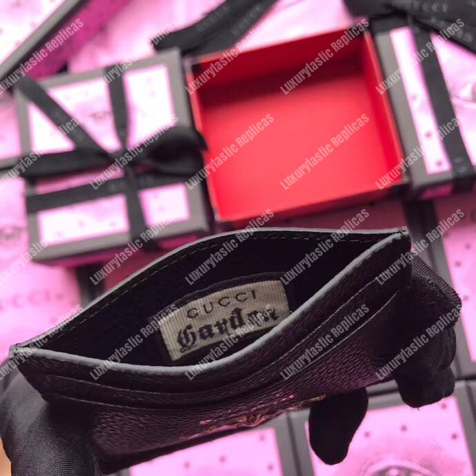 G*u*i garden leather card case black with bat