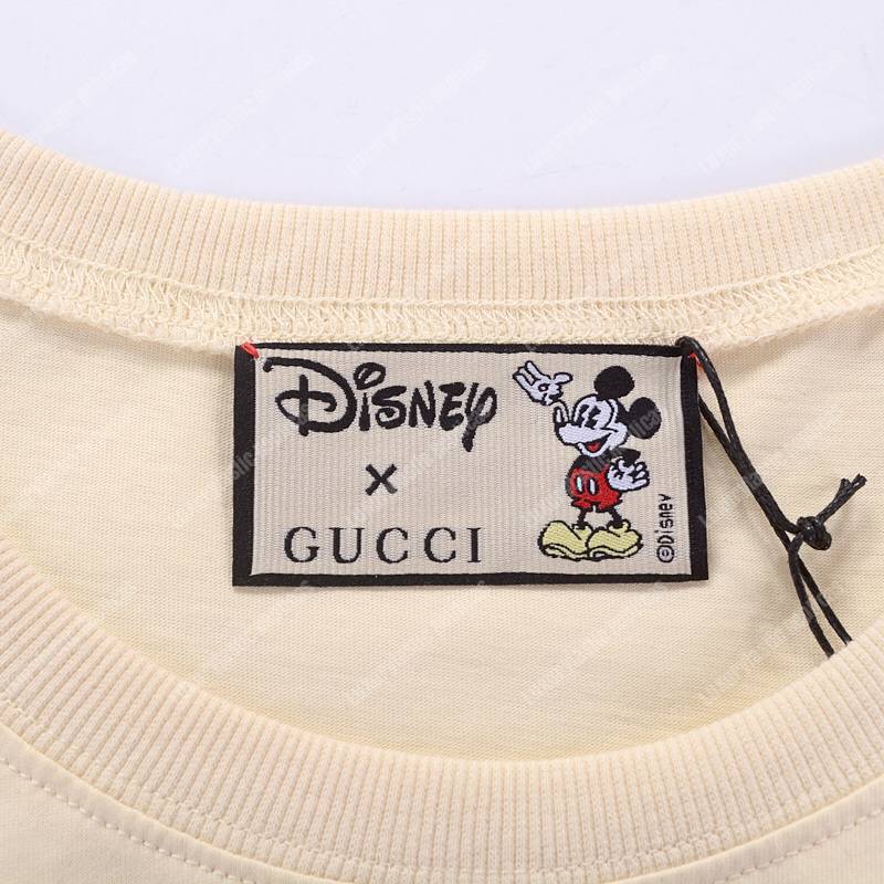 G*u*i mickey mouse print t-shirt beige