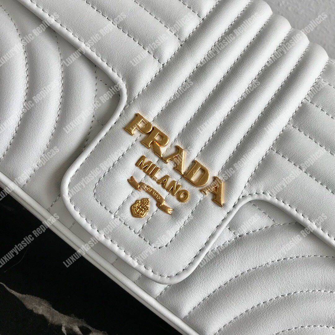 Pra*a diagramme medium leather bag white