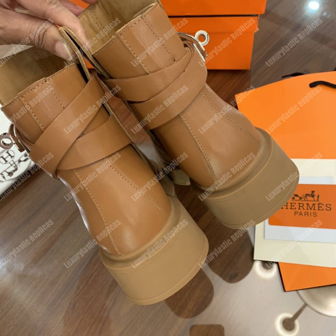 H**mes veo ankle boot brown