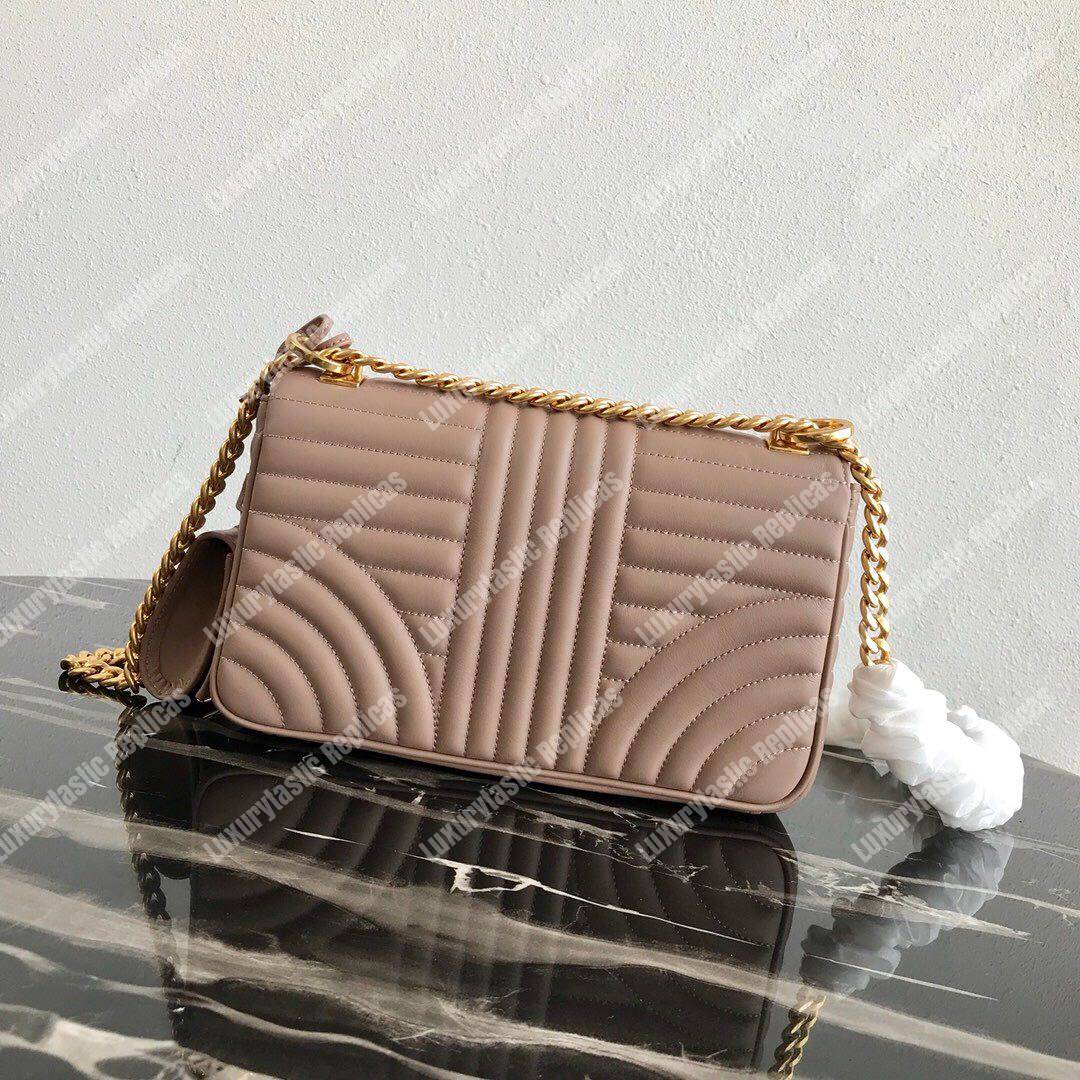 Pra*a diagramme medium leather bag magnolia