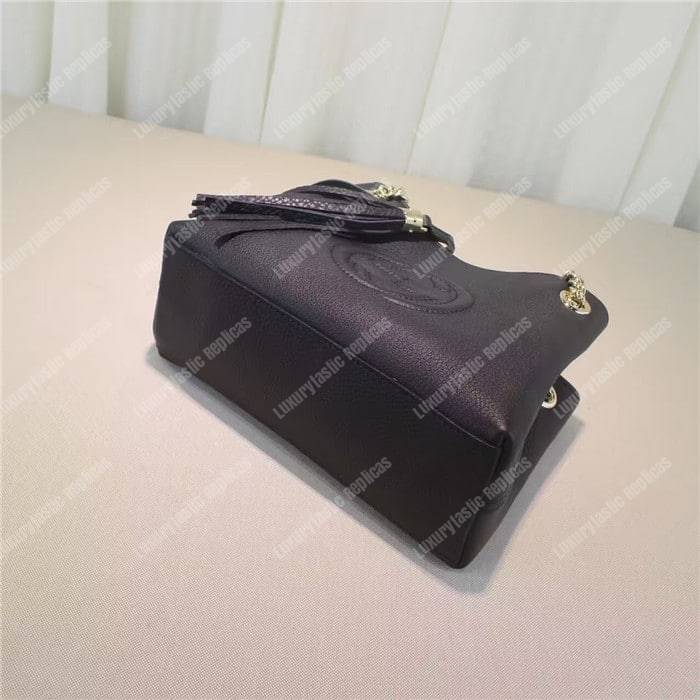 G*u*i soho leather chain strap shoulder bag black