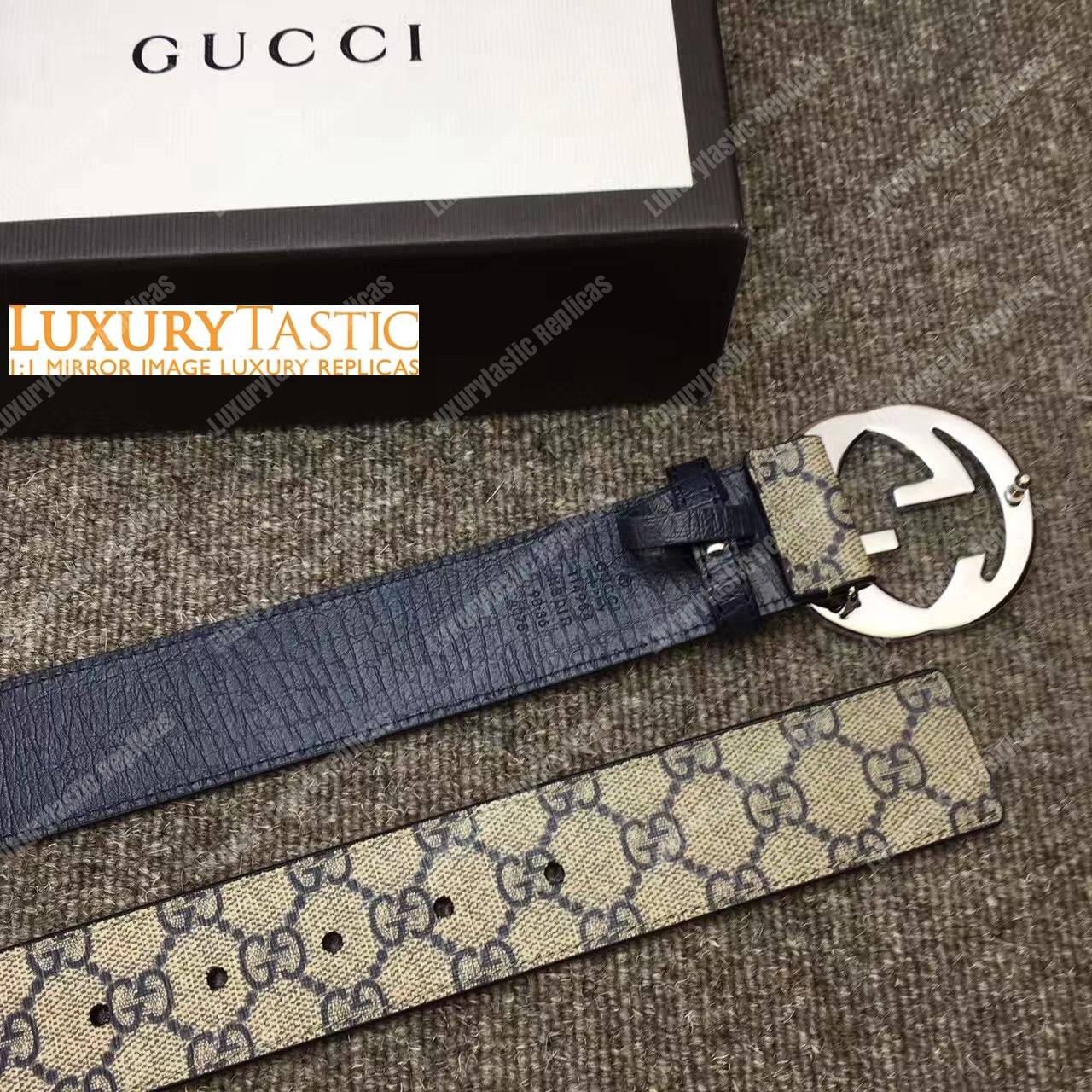 gg Sup*e belt with g buckle