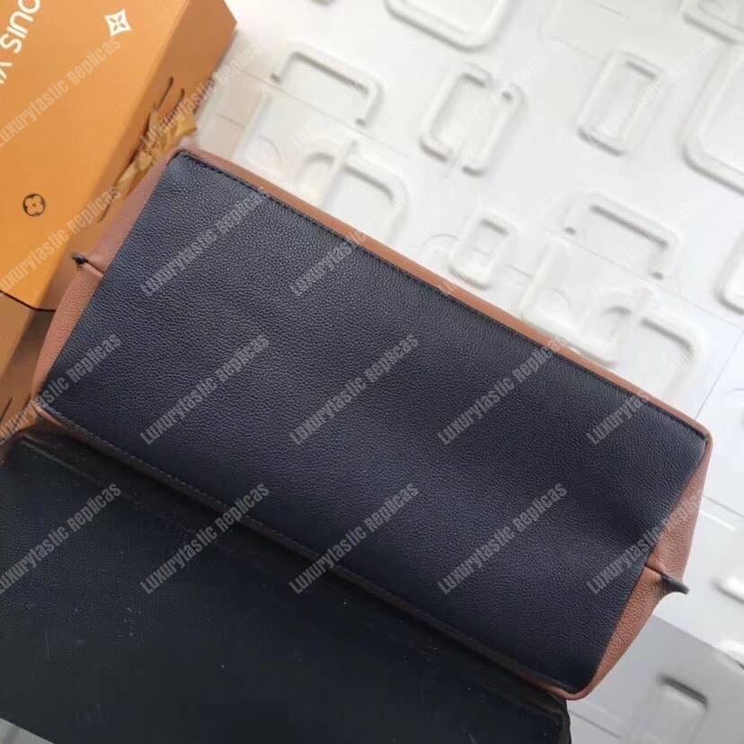 LV Lockme Go Caramel