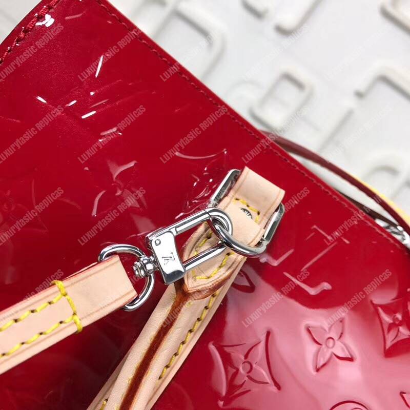 LV Monogram Vernis Neo Triangle Bag Red