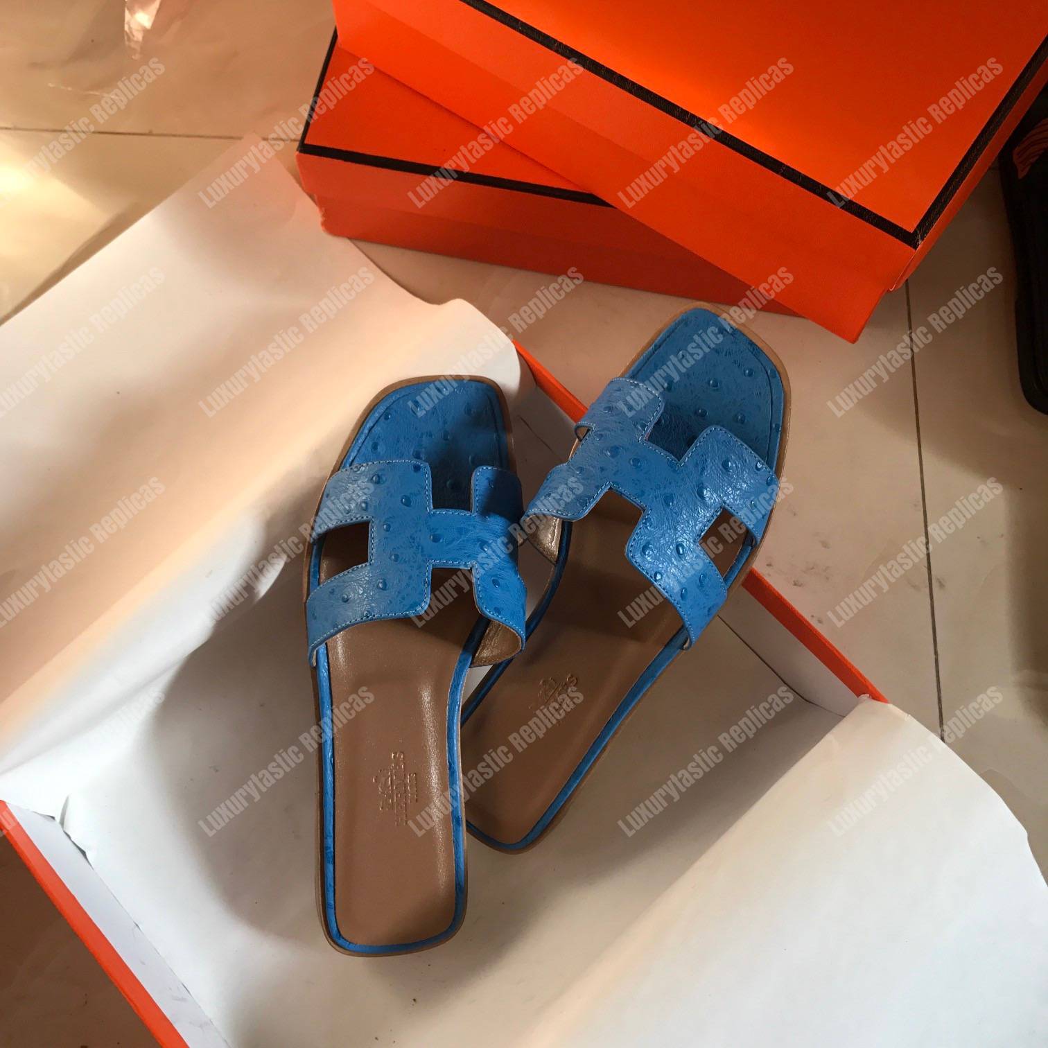H**mes oran sandal ostrich leather blue