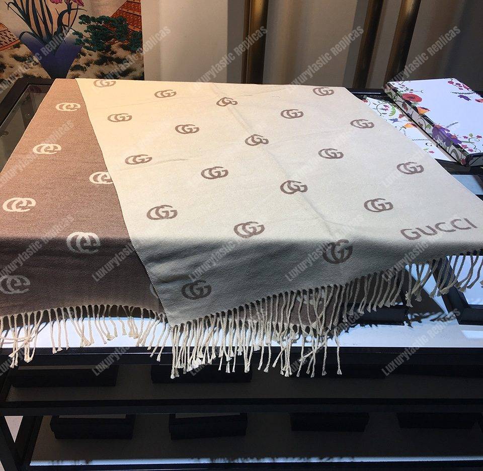 G*u*i wool scarf double g pattern beige brown