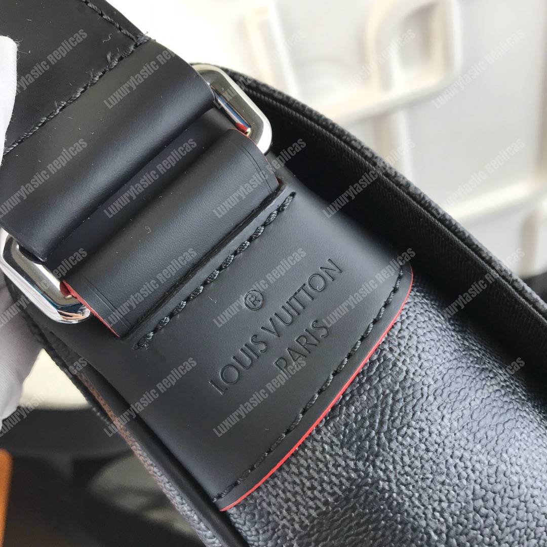LV District Messenger PM Damier Graphite Canvas Alps