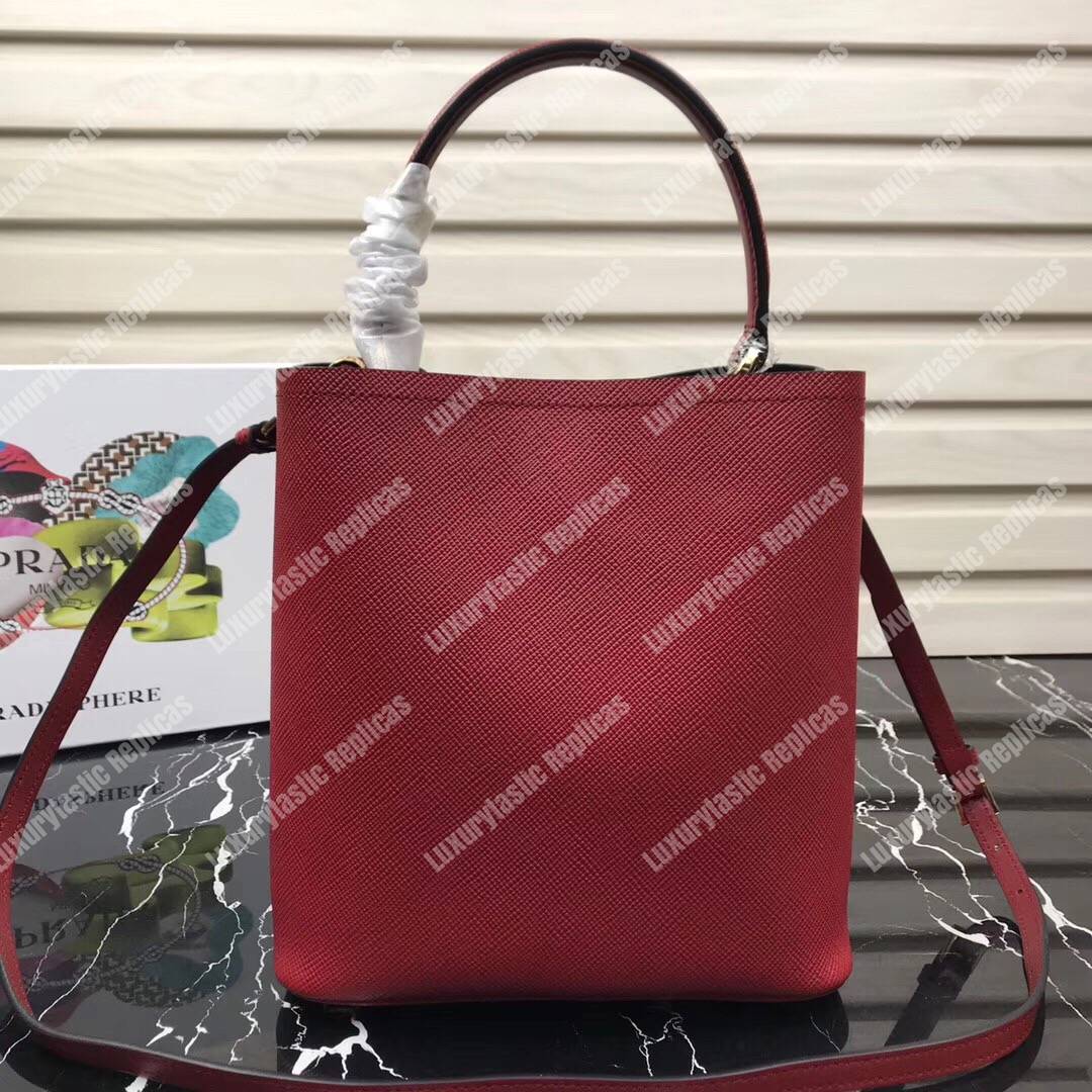 Pra*a panier medium bag red