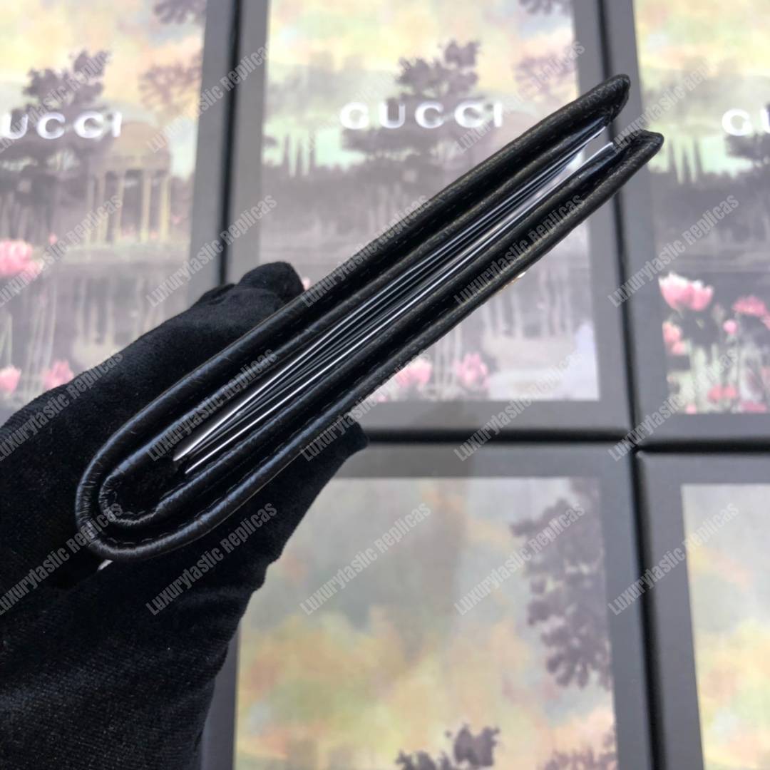 G*u*i wallet with interlocking g