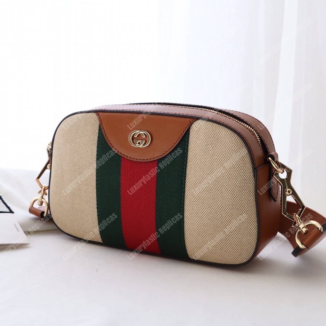 G*u*i vintage canvas shoulder bag
