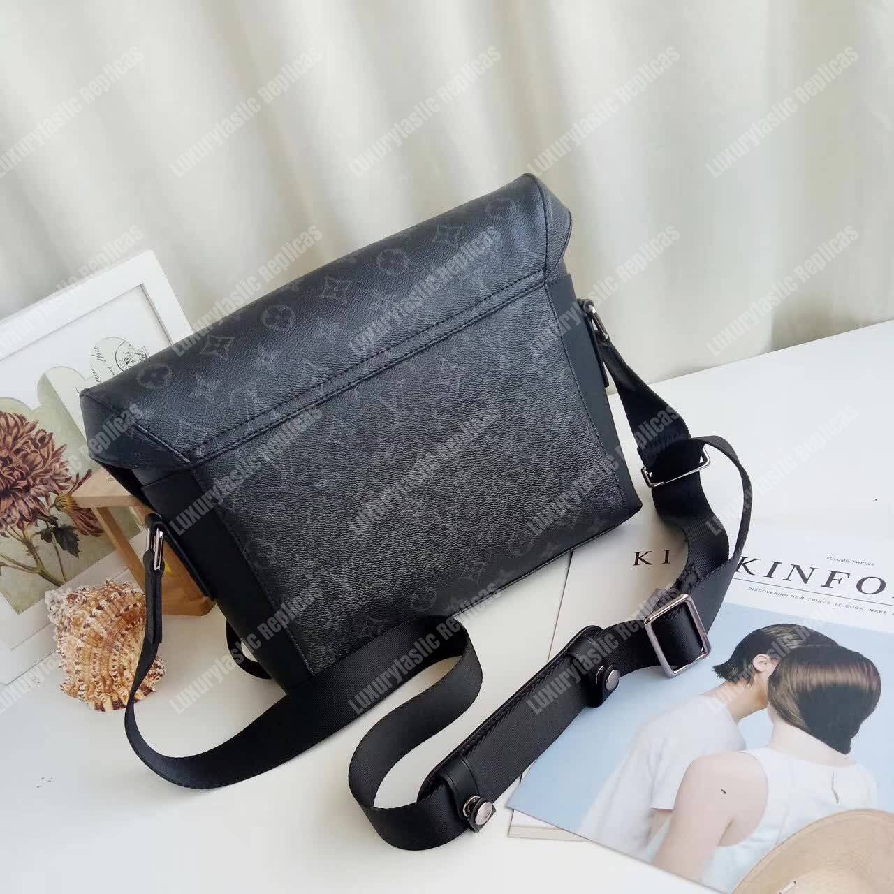 LV Messenger PM Voyager Monogram Eclipse Canvas