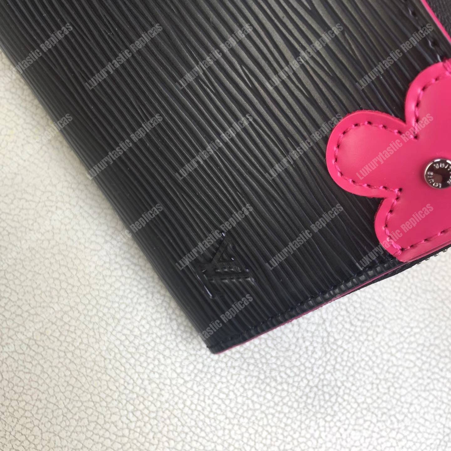 LV Zippy Coin Purse Epi Leather Black