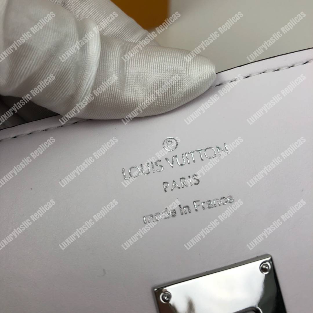 LV Milla MM Autres Cuirs Craie