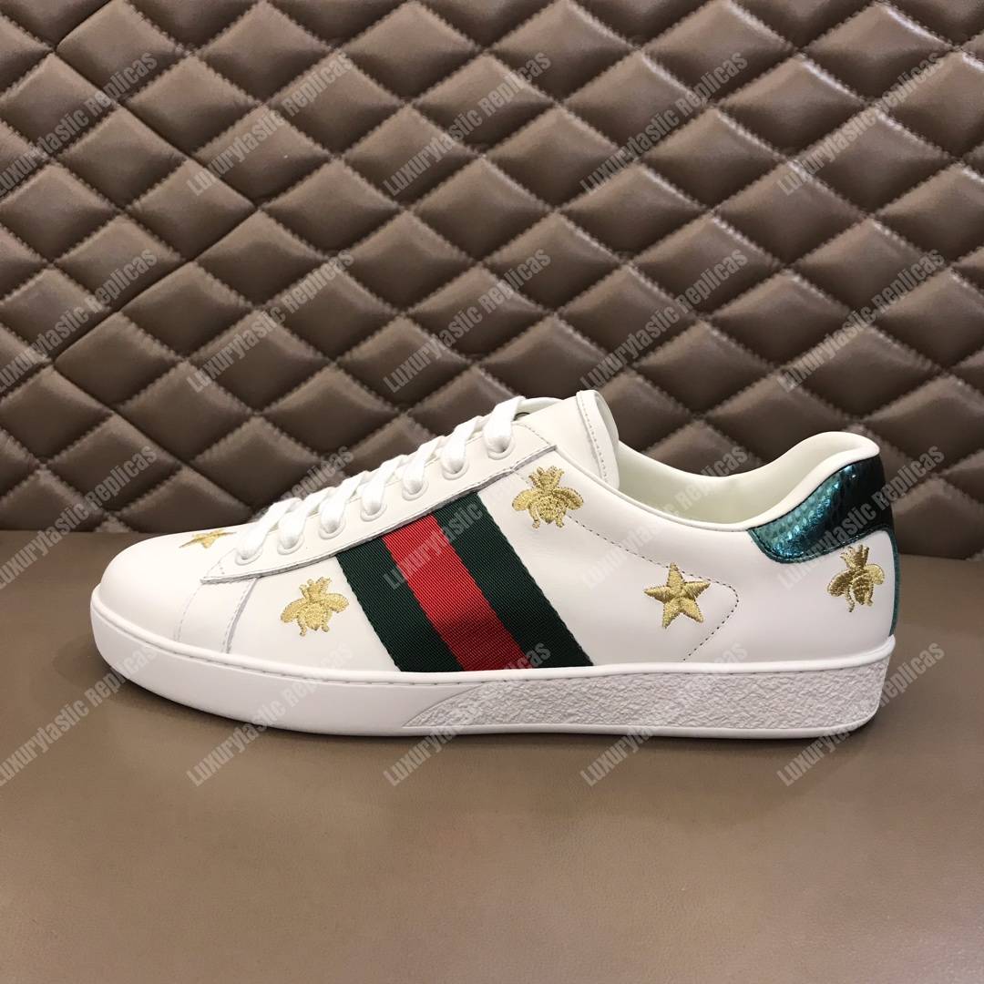 G*u*i ace embroidered bee and stars sneaker white
