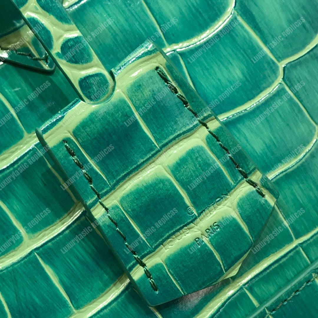 LV Alma BB Crocodilien Brillant Bleu Canard Blue