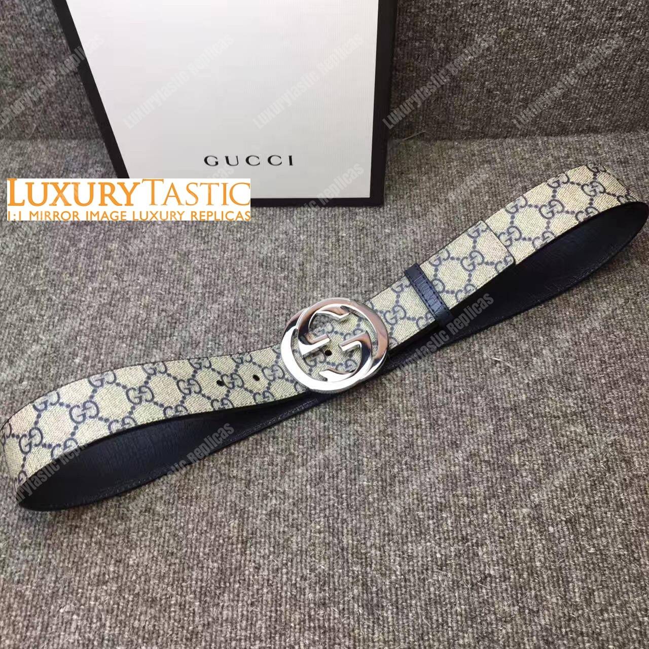 gg Sup*e belt with g buckle